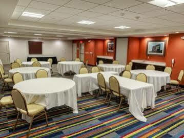 Express & West By Ihg 3* Ann Arbor
